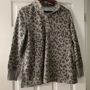 Old Navy maternity/ nursing sweatshirt